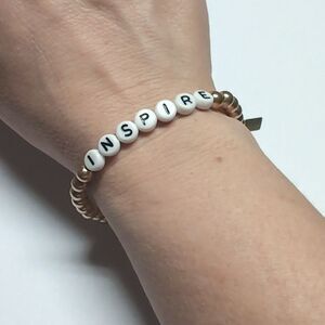 291 Canvas Gold and White INSPIRE Beaded‎ Stretch Bracelet
